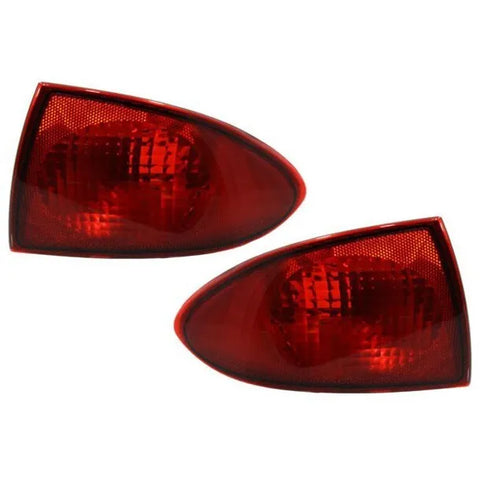 Set of 2 Tail Light For 00-02 Chevrolet Cavalier Driver and Passenger Side Outer