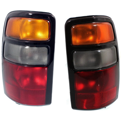Set of 2 Tail Light For 2004-2006 Chevrolet Tahoe LS LH & RH w/ Bulb(s)